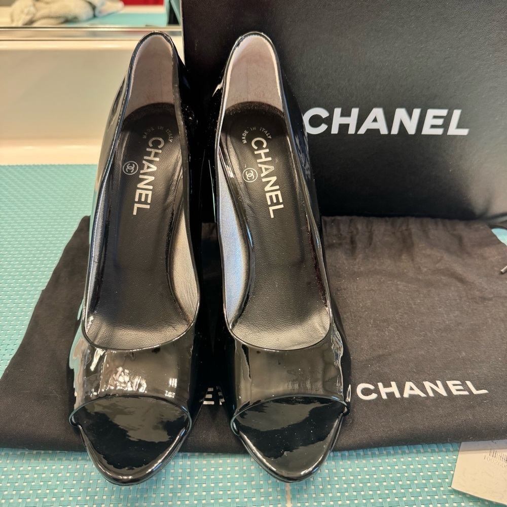 Authentic CHANEL Black patent peep toeHeels with silver like new box/ receipt - Picture 8 of 16